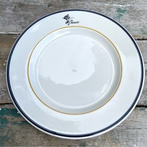 Shenango Chessie white dinner plate reproduction 1988